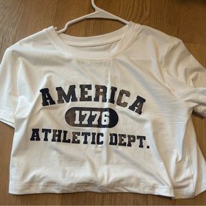 Light weight flow tee